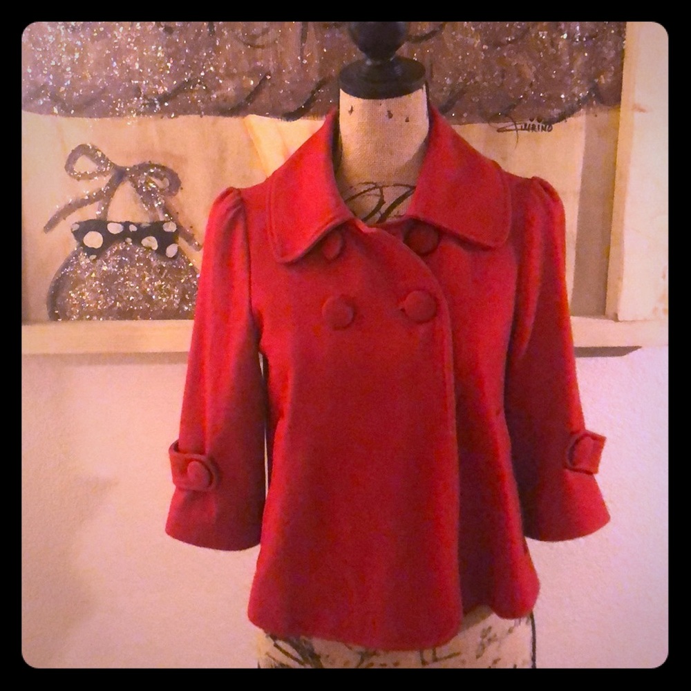 Cute cropped red pea coat!